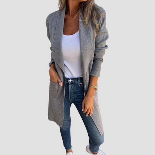 Women’s Relaxed-Fit Knit Cardigan – Everyday Layer