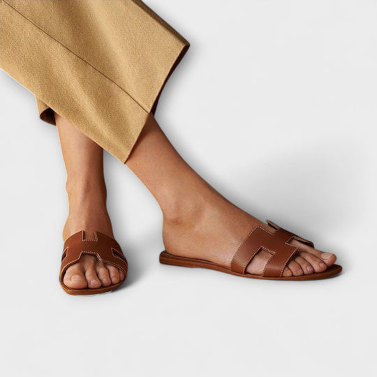 Flat Summer Slippers with Decorative Stitching