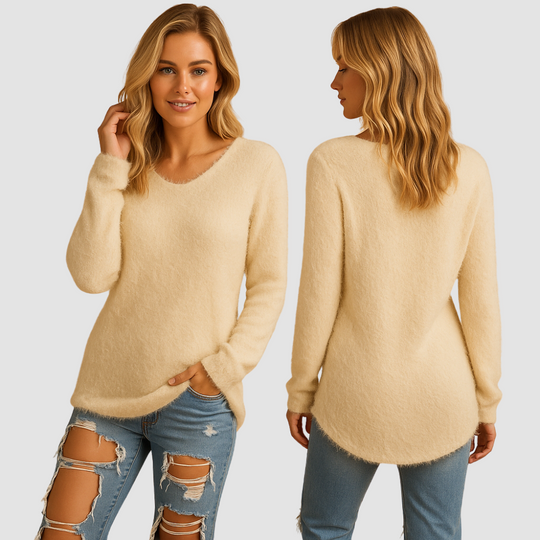 Lightweight knit sweater with crew neck for women