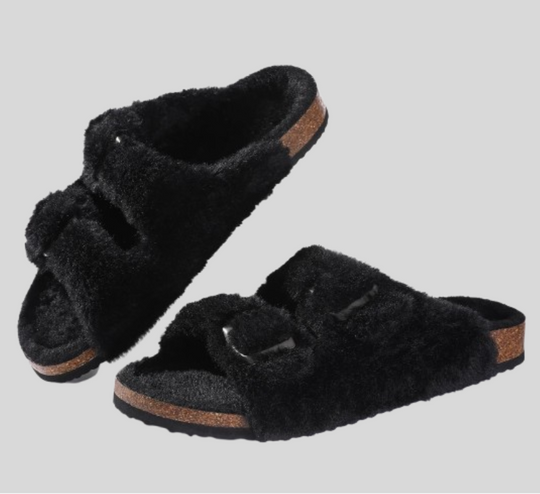 Women's Faux Fur Slippers with Adjustable Buckle