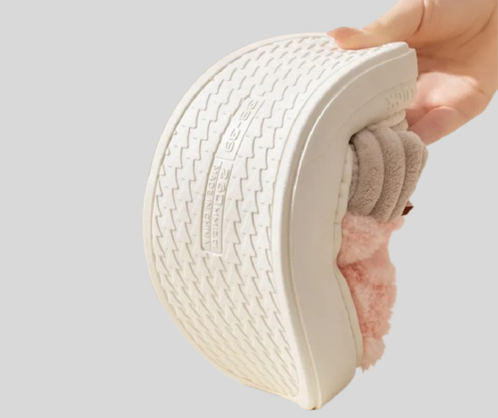 Fluffy Checkered Indoor Slippers for Women