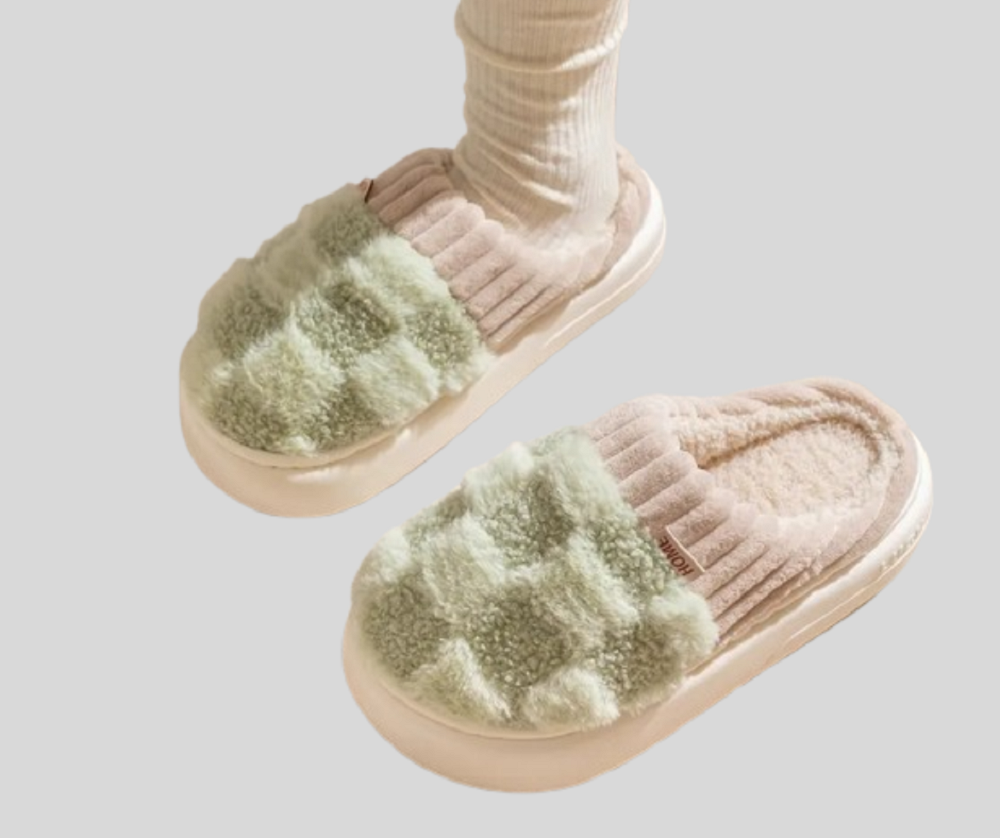Fluffy Checkered Indoor Slippers for Women