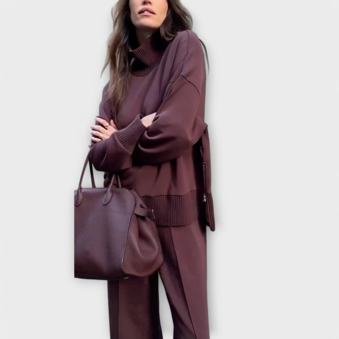 Women's Knitted Loungewear Set - Oversized Sweater and Wide-Leg Pant