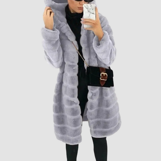 Women Luxe Faux Fur Coat
