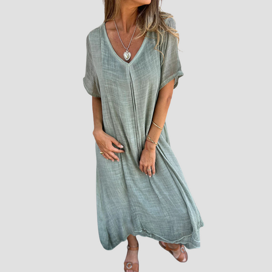 Rosalie – Comfortable dress with V-neck
