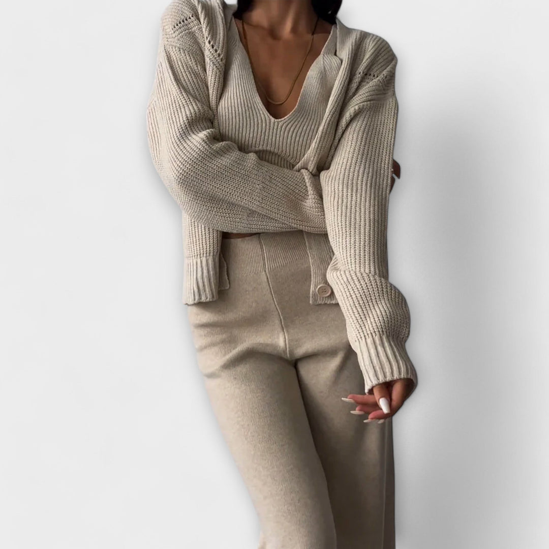 Delia - Three-Piece Knit Set