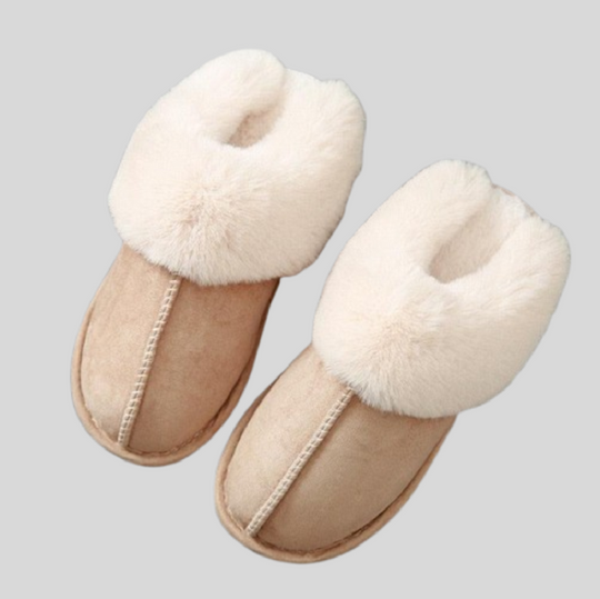 Women’s Faux Fur Slip-On Indoor Slippers