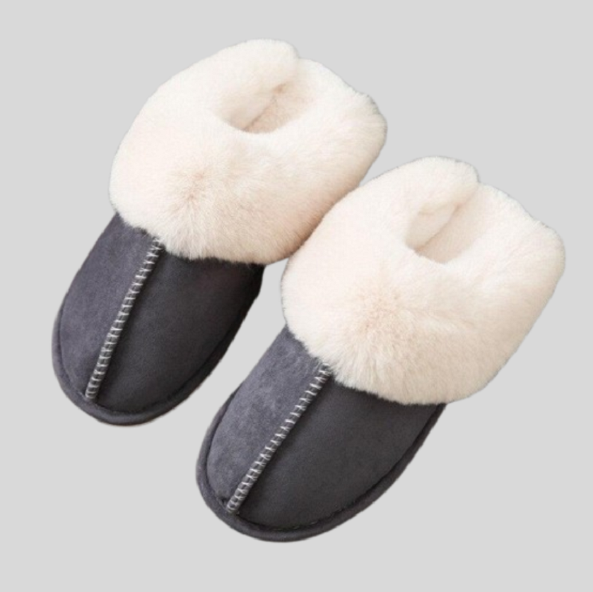 Women’s Faux Fur Slip-On Indoor Slippers