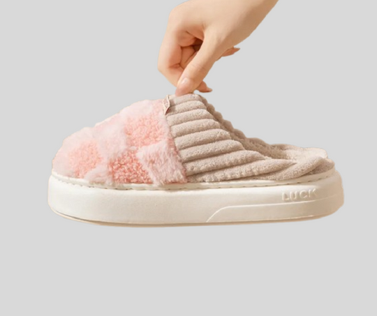 Fluffy Checkered Indoor Slippers for Women